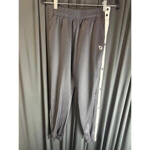 Baleaf Call Tara Way training athletic full size snap￼pants women’s ize small